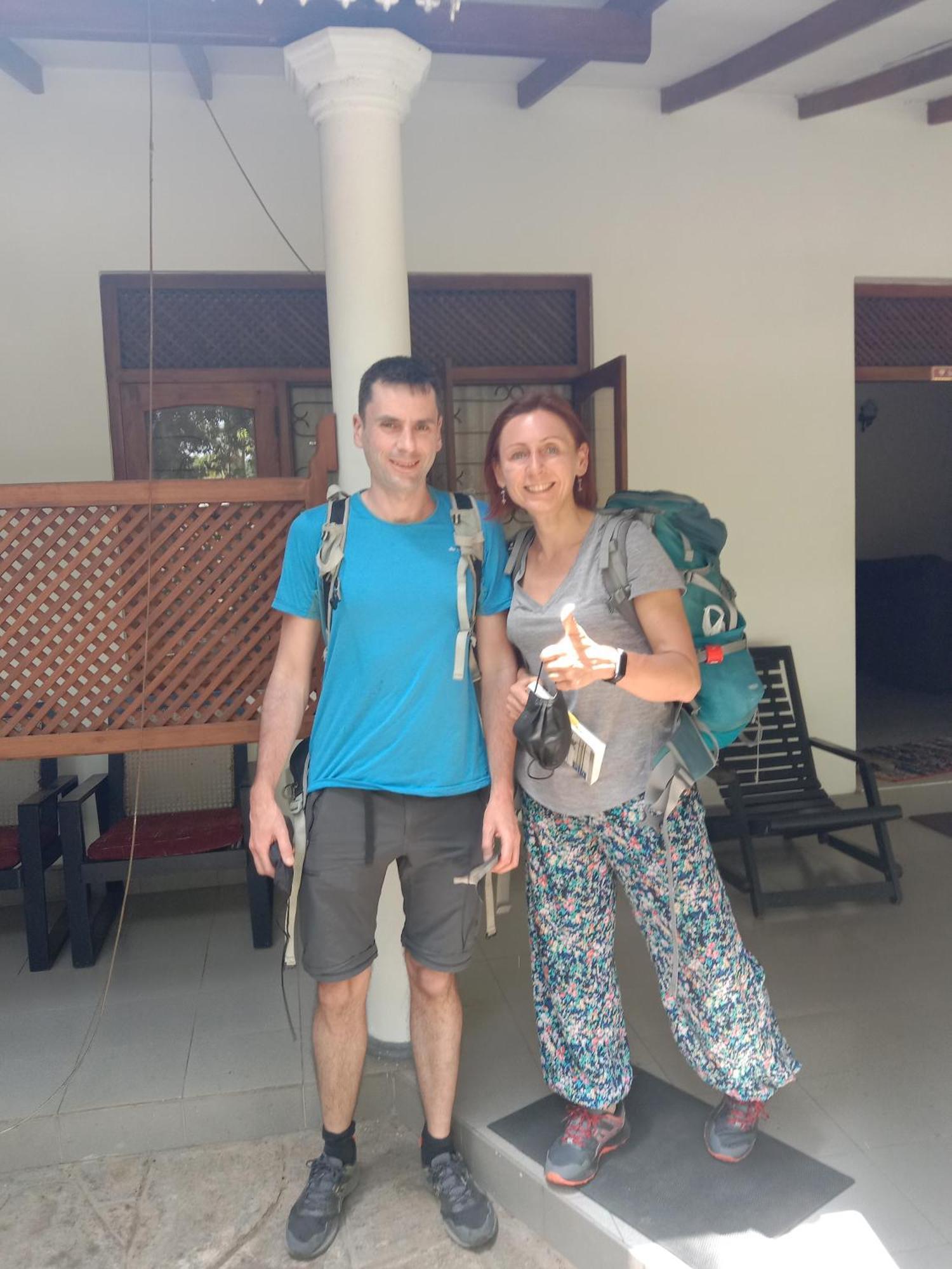 Vishmee Holiday Inn Embilipitiya Luaran gambar