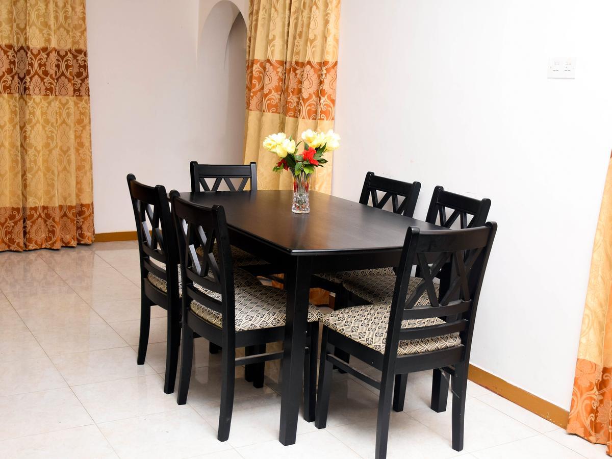 Vishmee Holiday Inn Embilipitiya Luaran gambar