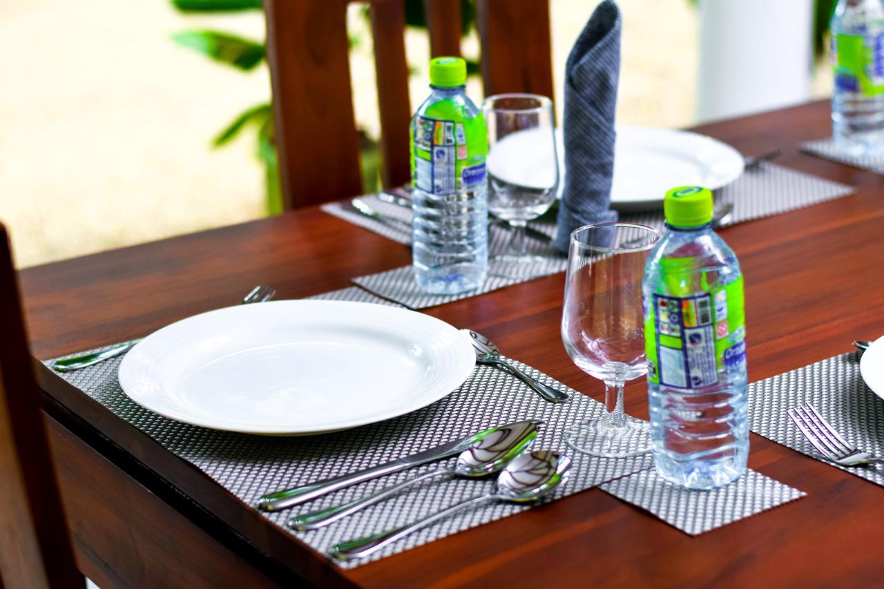 Vishmee Holiday Inn Embilipitiya Luaran gambar